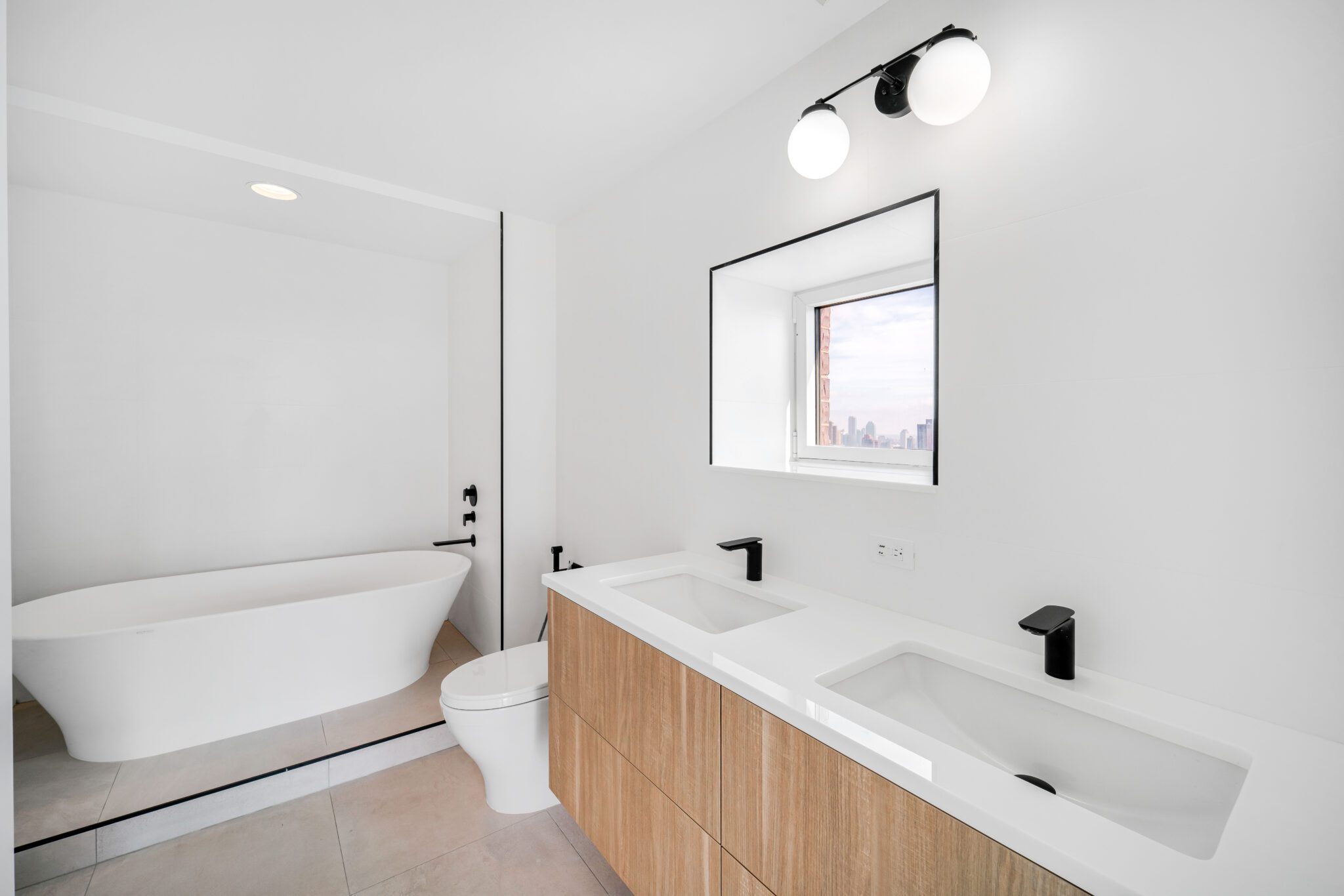 Bathroom 3 (small)-4