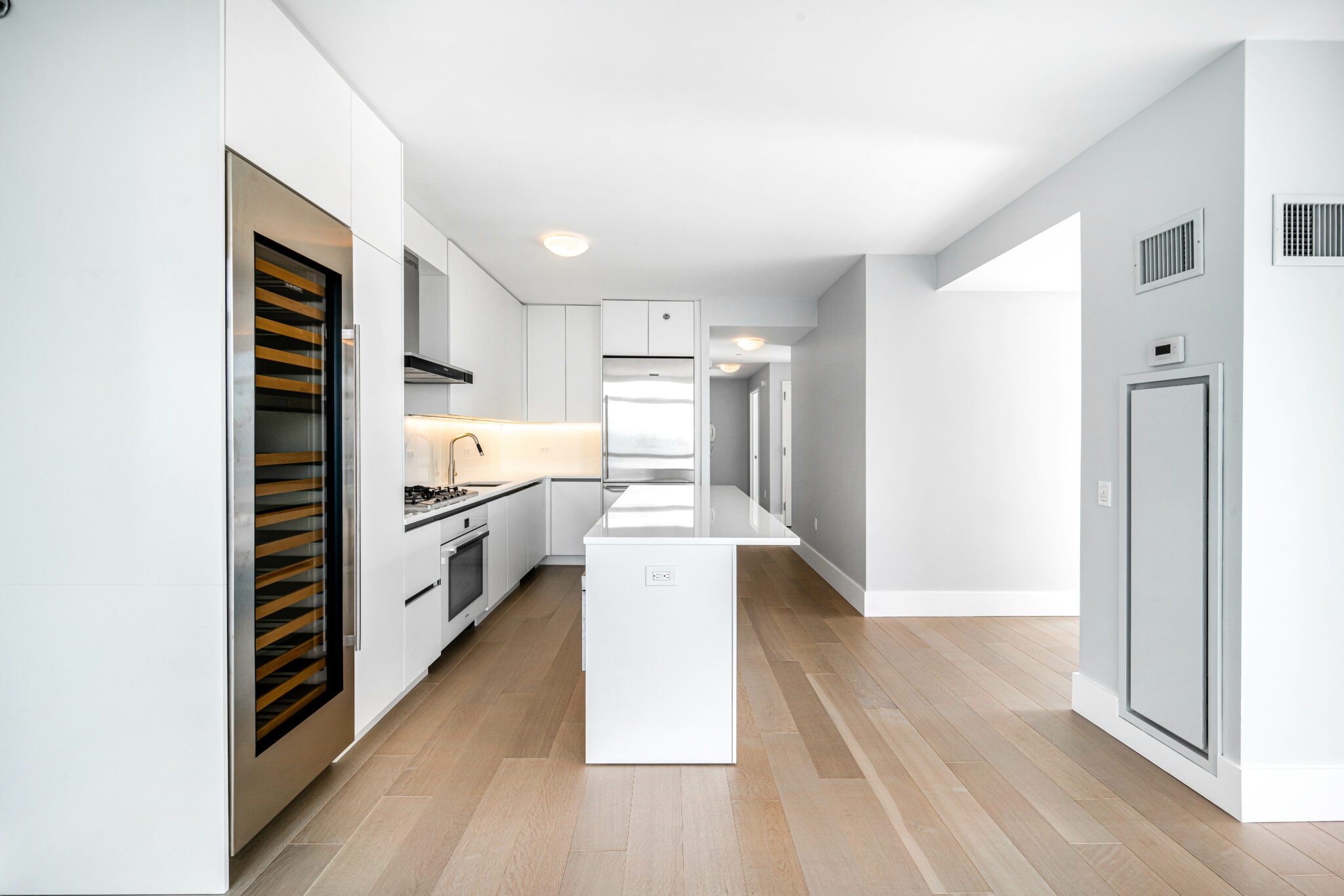 Kitchen (small)-14